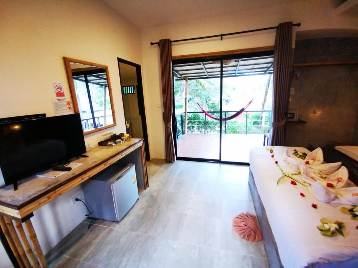 Coco Cape Lanta - Sha Extra Resort